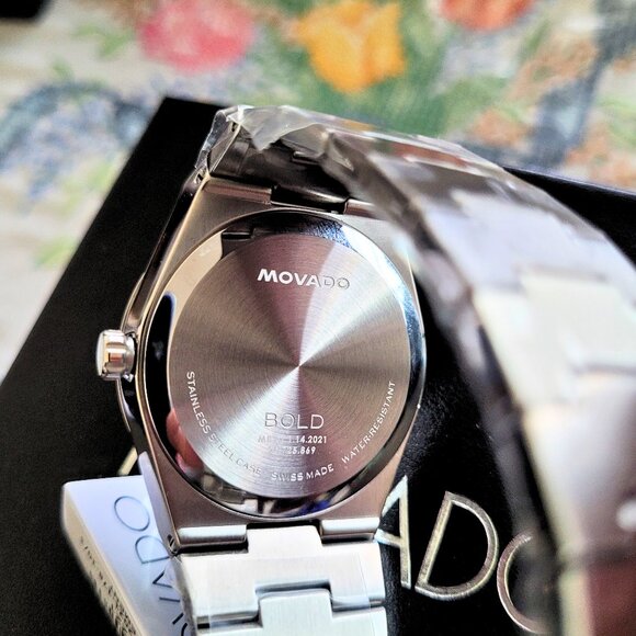 Movado Men's Bold Quest Sunray Navy Blue Dial Swiss Watch - Picture 6 of 7